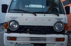  White Suzuki Multicab 2003 for sale in Quezon City
