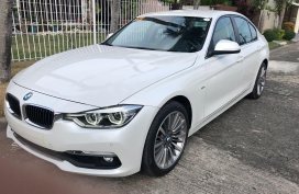 White BMW 320D 2017 for sale in Las Pinas