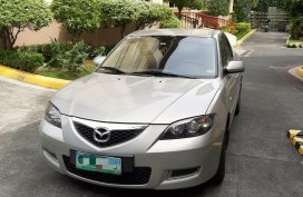 Selling Brightsilver Mazda 3 2011 in Makati