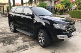 Selling Black Ford Everest 2017 in Taguig