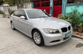 Selling Brightsilver BMW 320I 2005 in Quezon