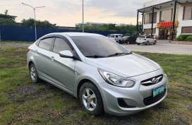 Sell Silver Hyundai Accent 2013 in Cebu