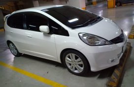 Sell White 2012 Honda Jazz in Malolos