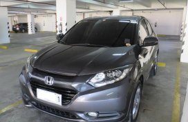 Selling Grey Honda Hr-V 2015 in Manila