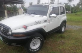 White SsangYong Korando 2006 for sale in Samal