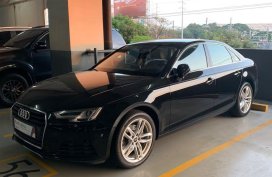 Selling Black Audi A4 2020 in Quezon City