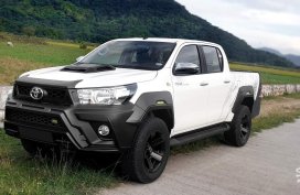 White Toyota Hilux 2020 for sale in Taguig