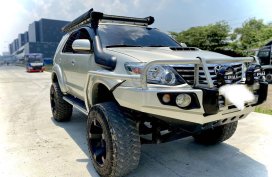 Sell Silver 2014 Toyota Fortuner in Manila