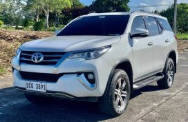 Selling White Toyota Fortuner 2017 in Bacolod
