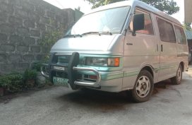 Mazda van E2000 1998 Model