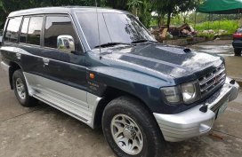 Selling Blue Mitsubishi Pajero 2002 in Manila