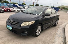 Selling Black Toyota Corolla Altis 2010 in Santa Rosa