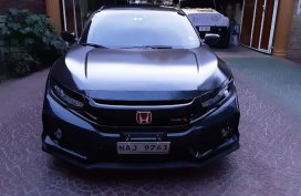 Sell Black 2018 Honda Civic in Manila
