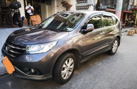 Sell Grey 2015 Honda Cr-V in Manila