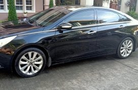 Black Hyundai Sonata 2012 for sale in Manila