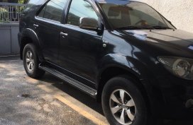 Selling Black Toyota Fortuner 2008 in Pasig