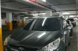 Selling Grey Hyundai Tucson 2010 in Quezon