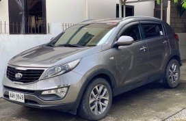 2014 Grey Kia Sportage (Price Negotiable)