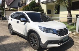 Selling White Honda CR-V 2013 in Santa Rosa