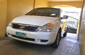 Selling White Kia Carnival 2014 in Marikina