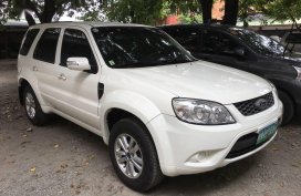 White Ford Escape 2012 for sale in Quezon