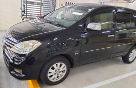 Black Toyota Innova 2011 for sale in Mandaluyong