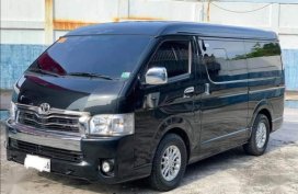 Black Toyota Hiace Super Grandia 2019 for sale in Rosario