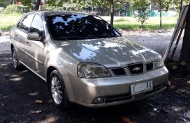 Selling Pearlwhite Chevrolet Optra 2007 in Manila