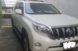 Selling Pearlwhite Toyota Land Cruiser Prado 2015 in Angeles