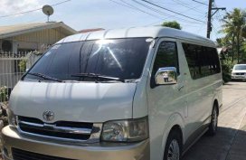 White Toyota Grandia 2006 for sale in Quezon