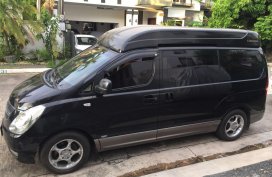 Selling Black Hyundai Starex 2009 in Manila