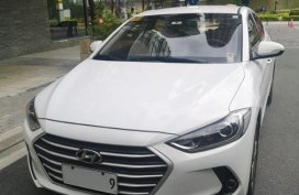 White Hyundai Elantra 2011 for sale in Pasig