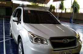 Selling Pearlwhite Subaru Forester 2014 in Parañaque
