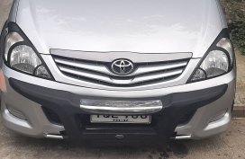 2010 Toyota Innova J