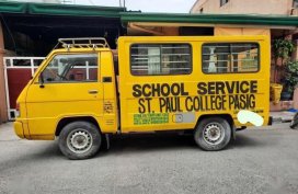 Mitsubishi L300 FB Deluxe 2.5 Manual 2014