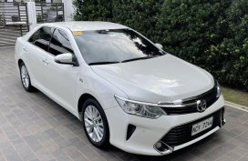 2017 Toyota Camry 2.5V