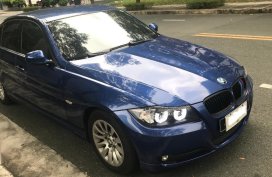 BMW 318i Sedan (A) 2010
