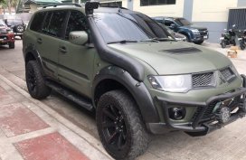Mitsubishi Montero Auto