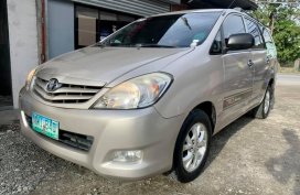 2010 Toyota Innova AT