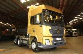 SELLING BRAND NEW SHACMAN X3000 6X4 TRACTOR HEAD PRIME MOVER