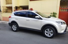 2013 Rav 4 4x2 Full option