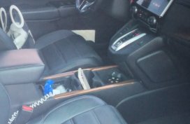 Selling used White 2018 Honda CR-V SUV / Crossover by trusted seller