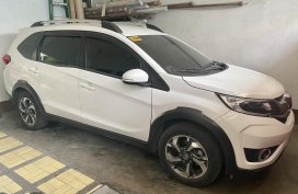 Selling White 2017 Honda BR-V SUV / Crossover affordable price