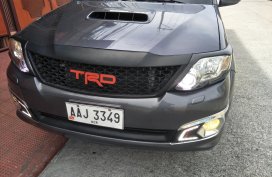 Sell 2nd hand 2014 Toyota Fortuner  2.8 V Diesel 4x4 AT