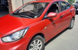 Selling Hyundai Accent 2014 A/T