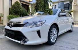 2017 Toyota Camry 2.5V