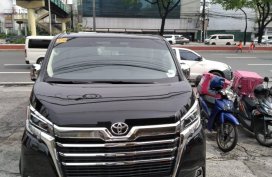 Toyota Hiace Super Grandia 2019