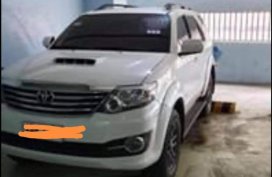 Sell White 2015 Toyota Fortuner