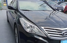 Black 2013 Hyundai Azera Sedan for sale