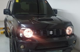 Selling used 2013 Suzuki Jimny JLX AT (Monotone) in Black